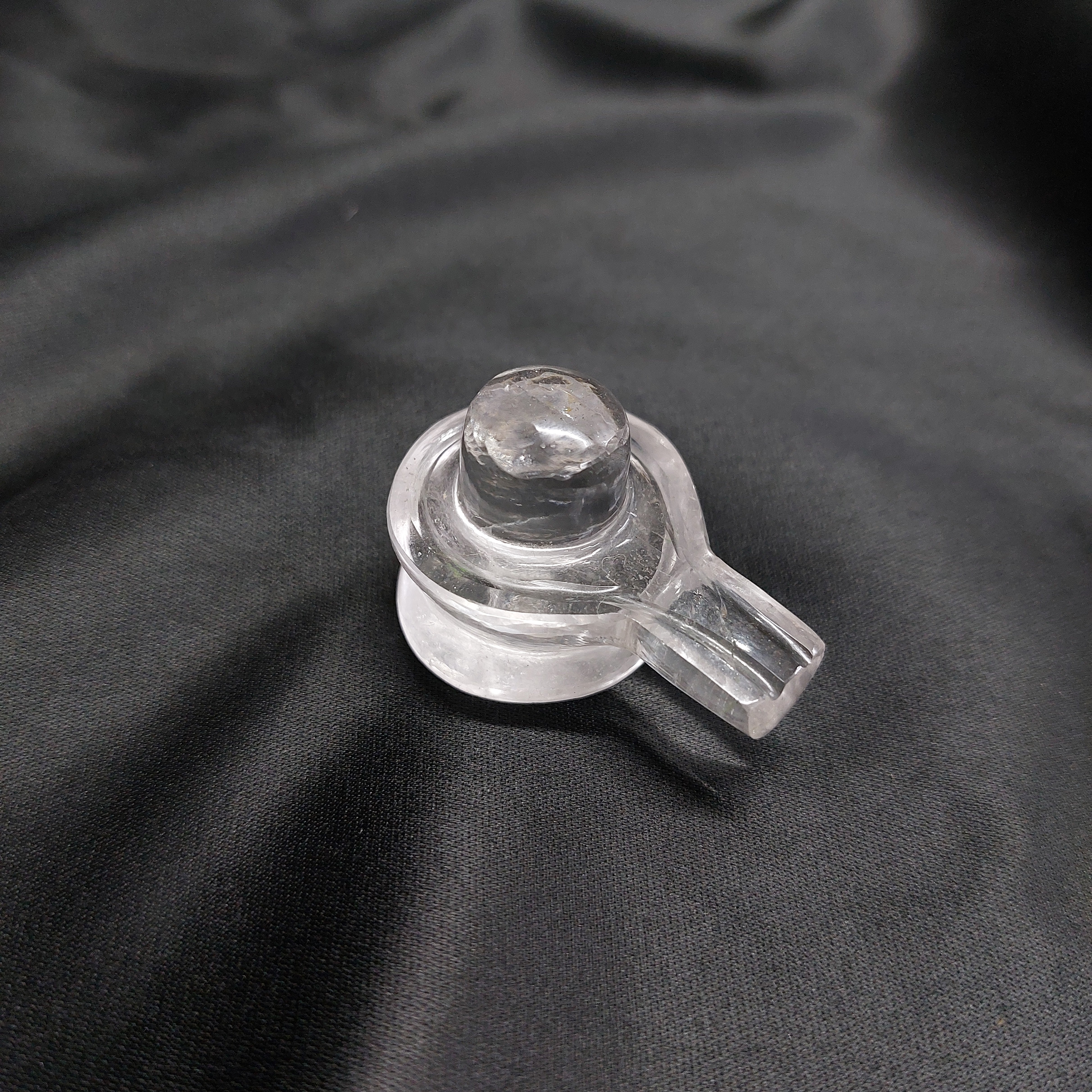 CLEAR QUARTZ SHIVLING
